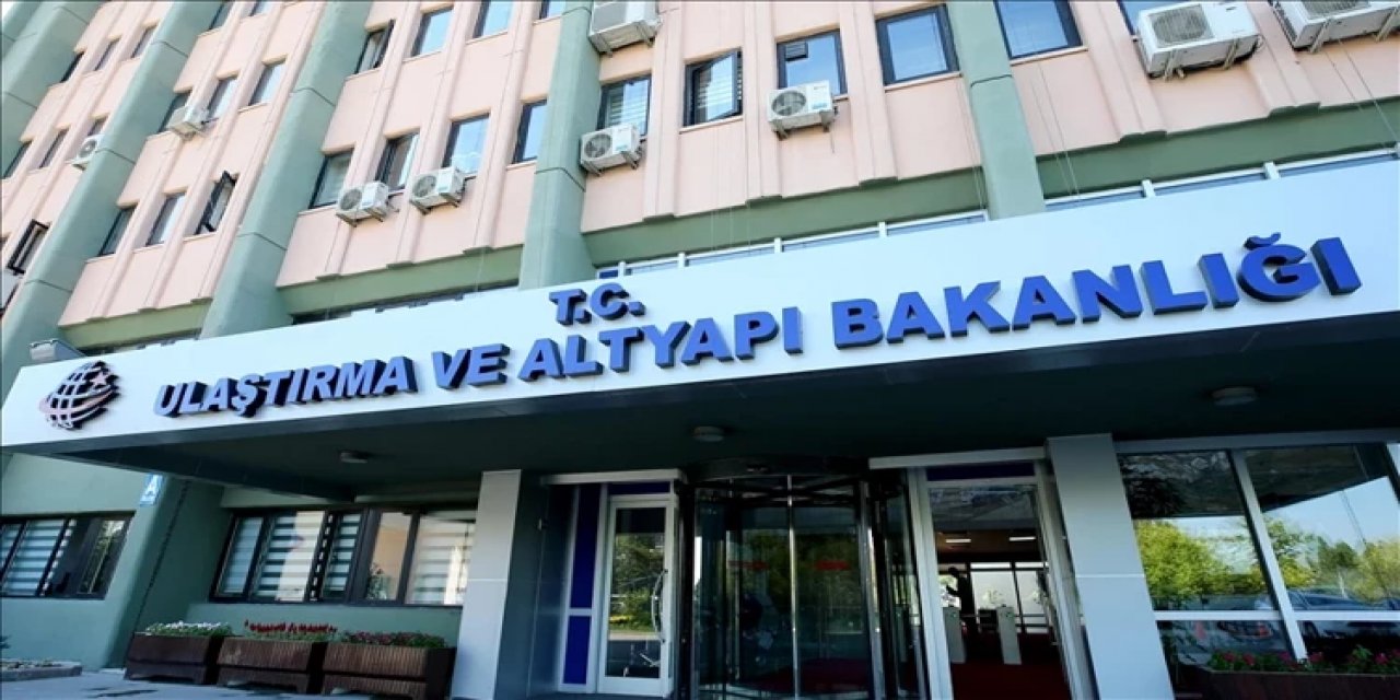 Bakanlık'tan İran’a Yönelik Saldırıların Ardından Hava Trafiğine İlişkin Açıklama