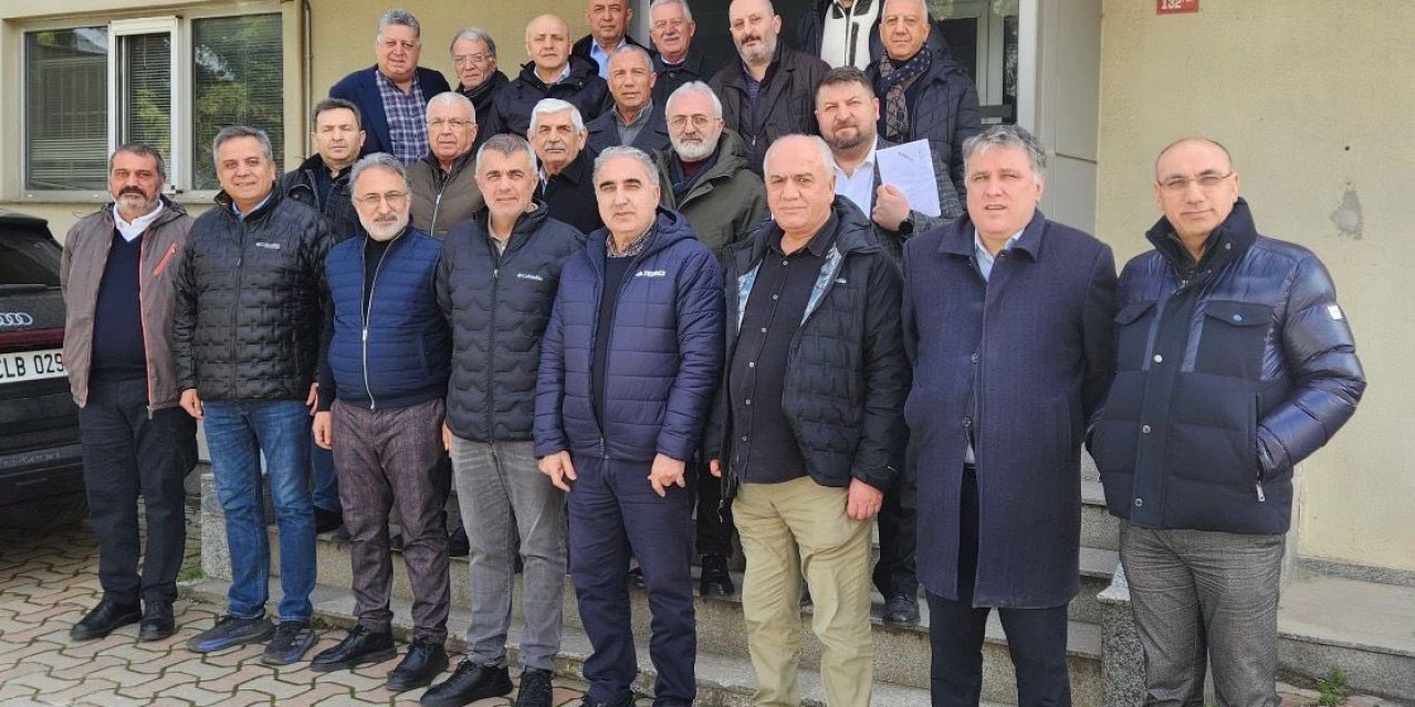 CHP’den Haksız - Hukuksuz Bir Şekilde İhraç Edilen İstanbul’daki Eski İlçe Başkanları Bugün İlk Kez Toplandı.