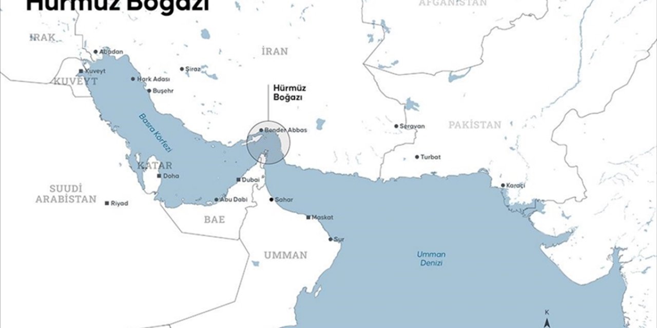 Hürmüz Boğazı'nda Petrol Sevkiyatı Sert Düştü, Yüzlerce Tanker Boğaz'ın İki Yakasında Birikti