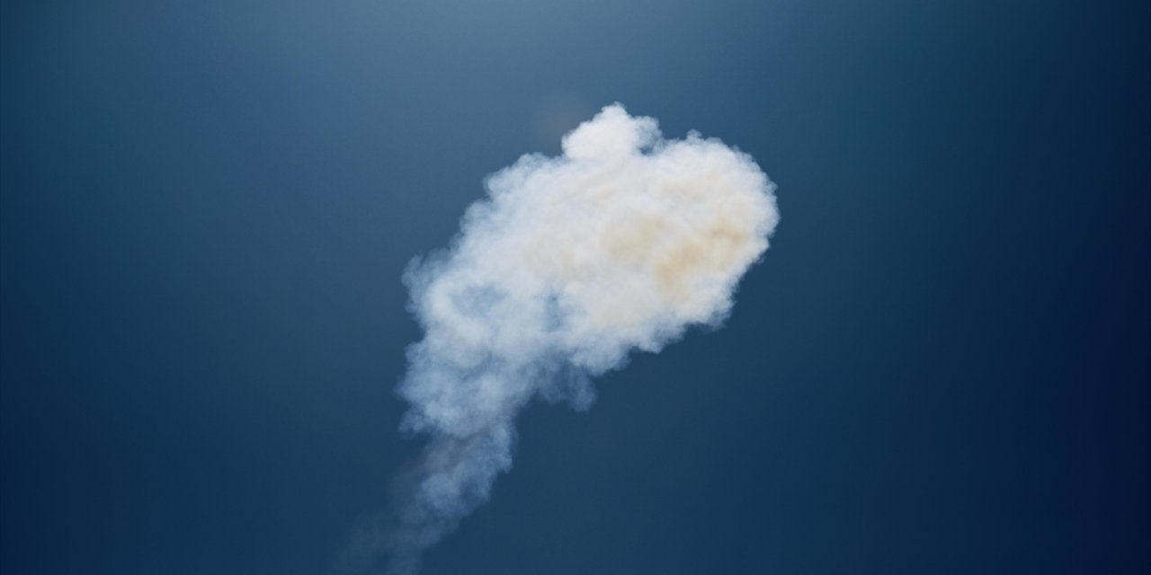 İran Devrim Muhafızları: Netanyahu'nun Ofisi Hayber Füzeleriyle Hedef Alındı