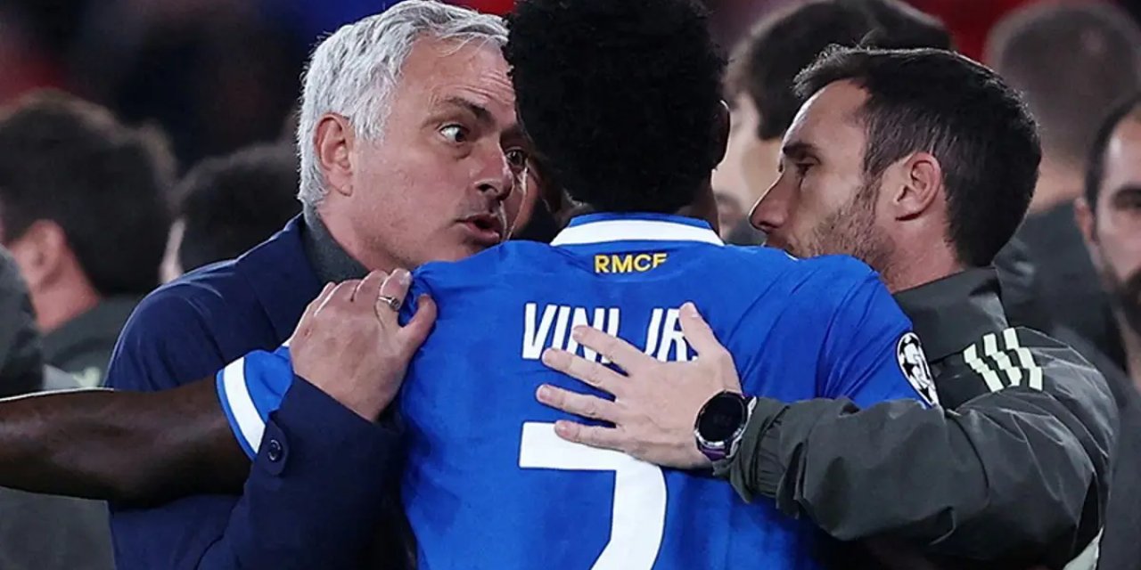 Jose Mourinho, Irkçılık Krizini Yeniden Tetikledi.