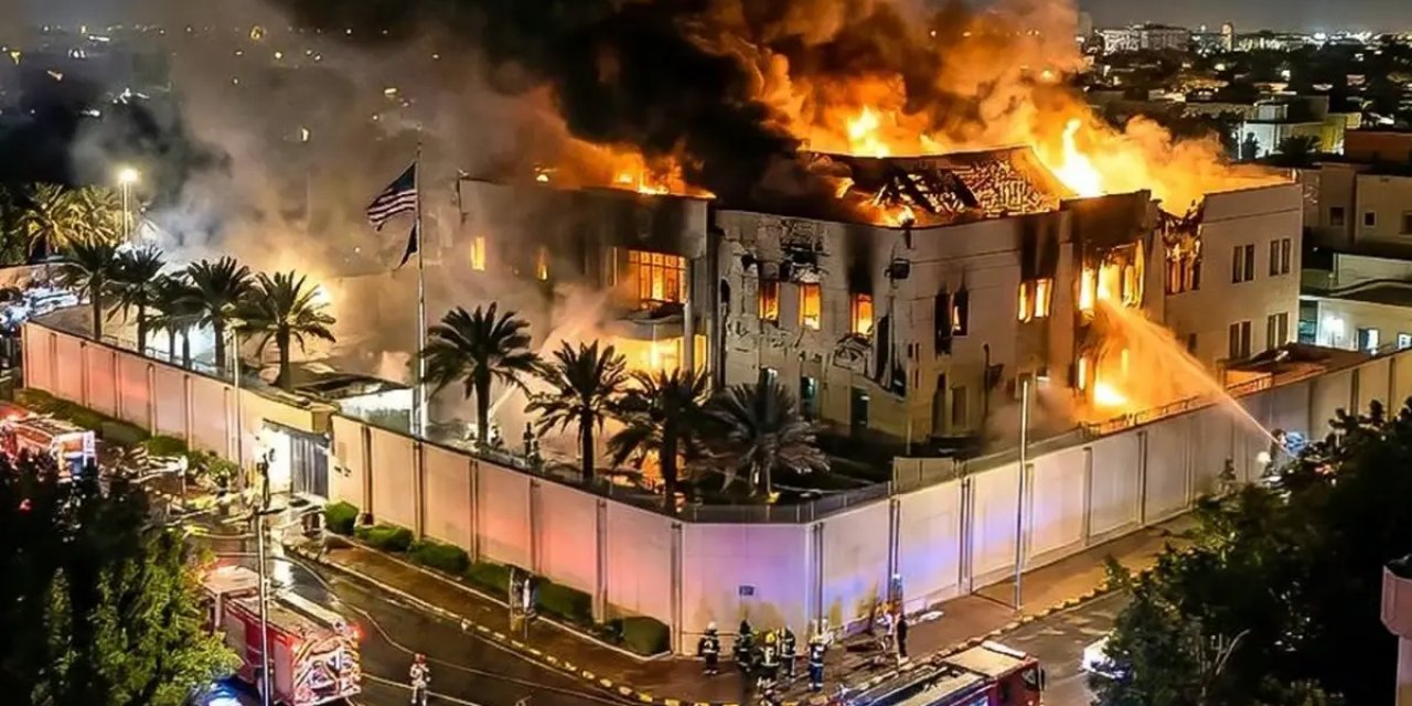 İran, Arabistan'ın Kalbini Vurdu! ABD Büyükelçiliği'nde Büyük Patlama