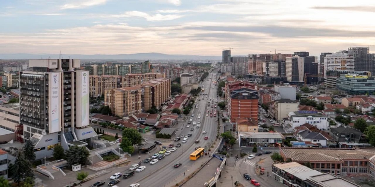 Bu Ülkede Herkes Türkçe Konuşuyor