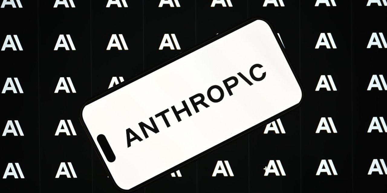 Anthropic'in Yapay Zeka Sohbet Robotu Claude'da Kesinti Sonrası Hizmet Yeniden Başladı