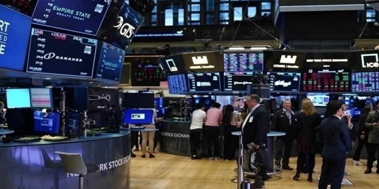 Savaş Küresel Piyasaları Sarstı! Savunma ve Enerji Hisseleri Uçtu, Havayolu ve Turizm Çöktü