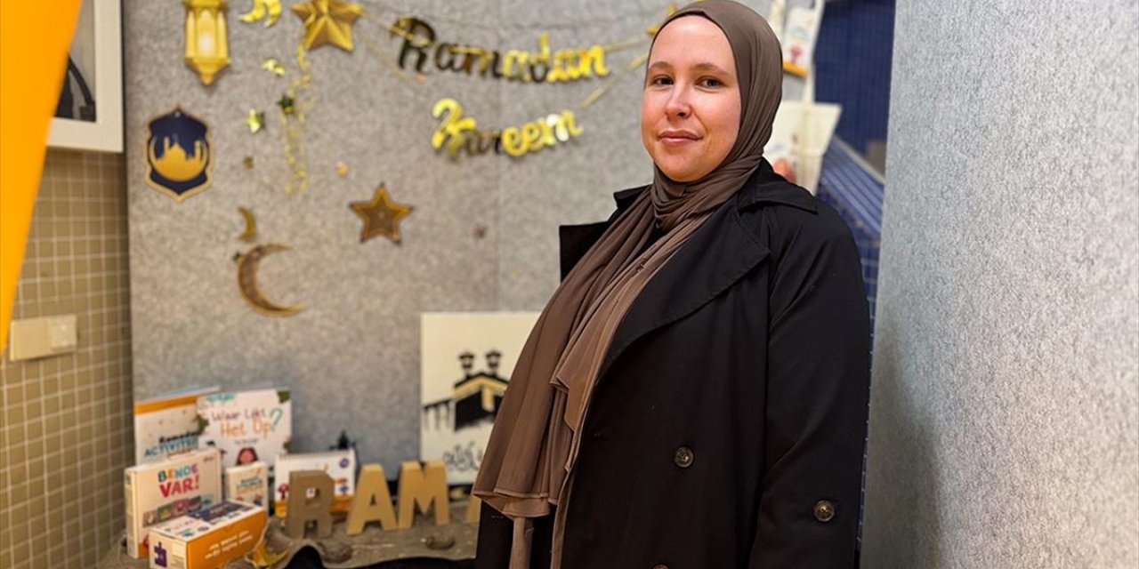Hollanda'da Sonradan Müslüman Olan Zeynep Van De Weijer: O An İslam'da Daha Fazlası Olduğunu Düşündüm