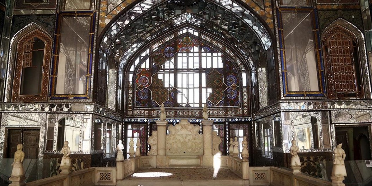 İsrail Ve Abd’nin Tahran’daki Saldırılarında Hasar Gören Gülistan Sarayı’nı Görüntüledi