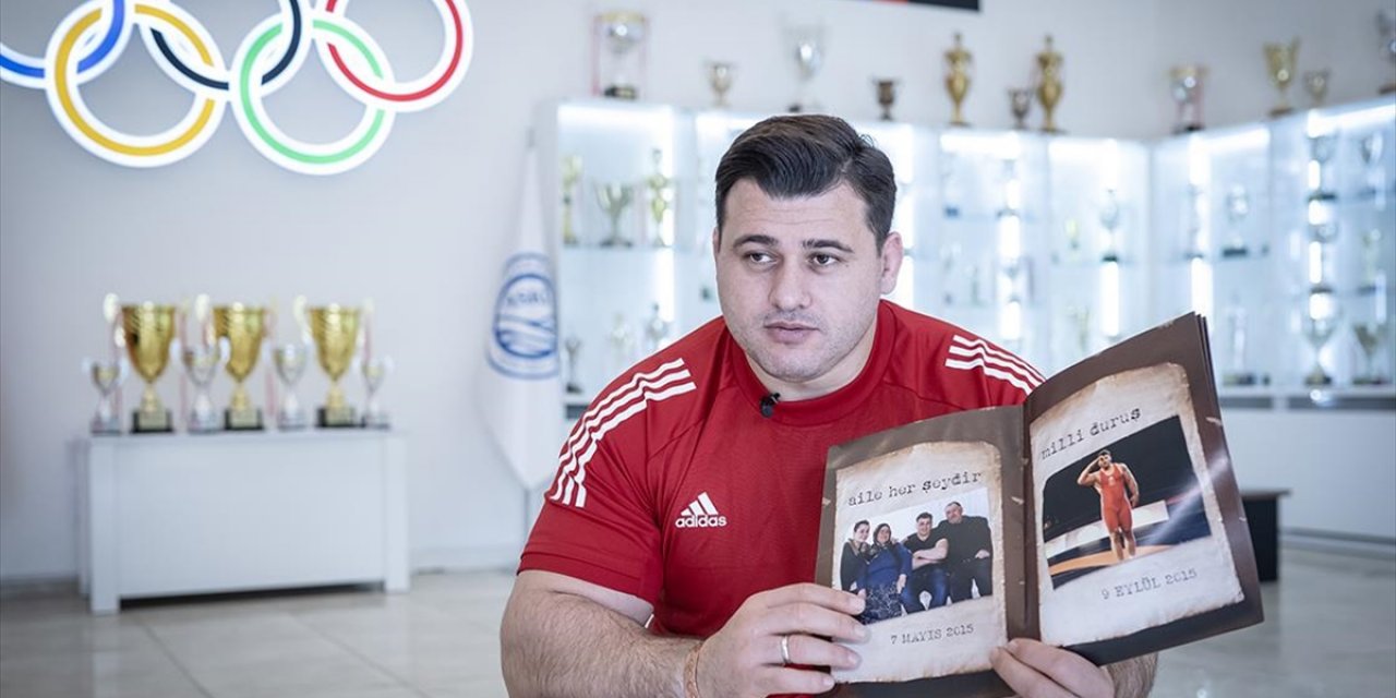 Rıza Kayaalp, Fotoğraflarla "Geçmişe Yolculuk" Yaptı