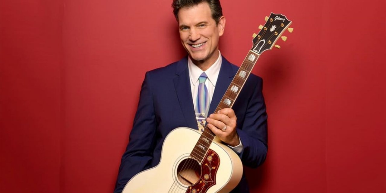Ünlü Şarkıcı Chris Isaak, İstanbul, İzmir Ve Ankara'da Konser Verecek