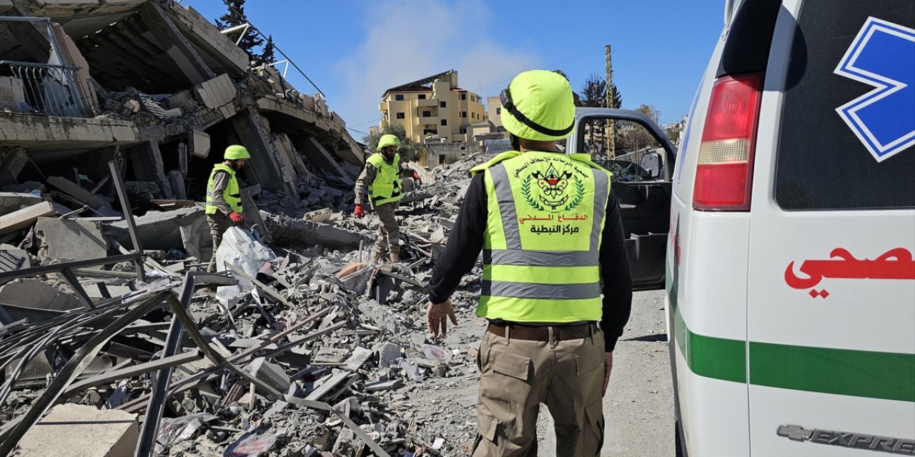 Lübnan Sağlık Bakanlığı: İsrail'in Saldırılarında Ölenlerin Sayısı 102'ye Yükseldi, 638 Kişi Yaralandı