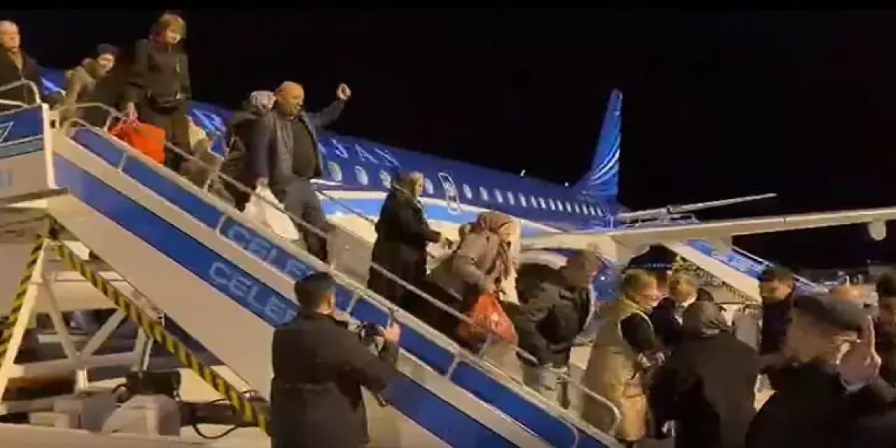 Bakü-Nahçıvan Uçağı Yolcuları Iğdır’a İndi