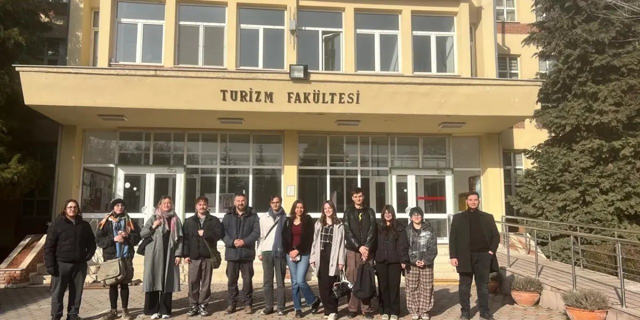 Üniversite Müfredatına Giren Geleceğin Turizmi İçin 60 Öğrenci Eğitim Aldı