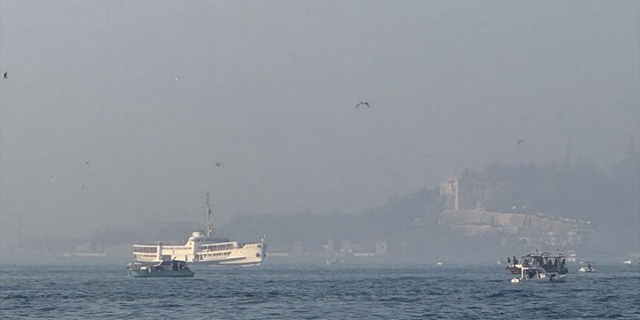 İstanbul'da Sabah Saatlerinde Sis Etkili Oluyor