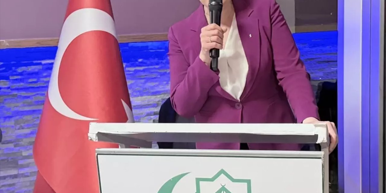 Berlin Eyaletinin Ekonomi Bakanı Giffey, Aziziye Camisi Derneğinin İftar Programına Katıldı