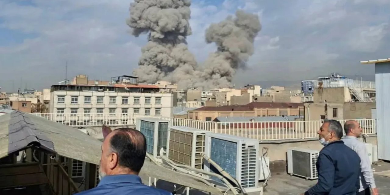 İranlı Diplomatlardan "Sığınma Başvurusu Yapın" Diyen Trump'a Açık Mektup: İran’ın Egemenliğini Tüm Gücümüzle Savunacağız