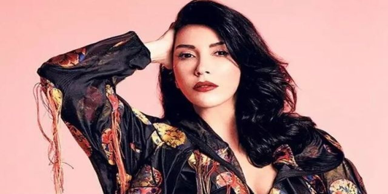 Hande Yener'e Soruşturma! İfadeye Çağırıldı.