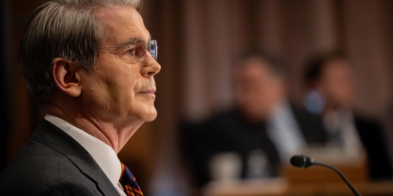 ABD Hazine Bakanı Bessent'ten Rus Petrolüne Yönelik Yaptırımların Hafifletilebileceği Mesajı