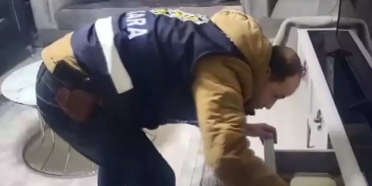 Kendilerini Polis ve Savcı Olarak Tanıtıp 15 Milyon Lira Dolandıran Şüpheliler Yakalandı