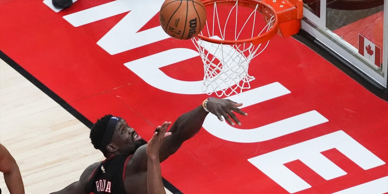 Nba'de Adem Bona'lı Philadelphia 76ers, Atlanta Hawks'a Yenildi