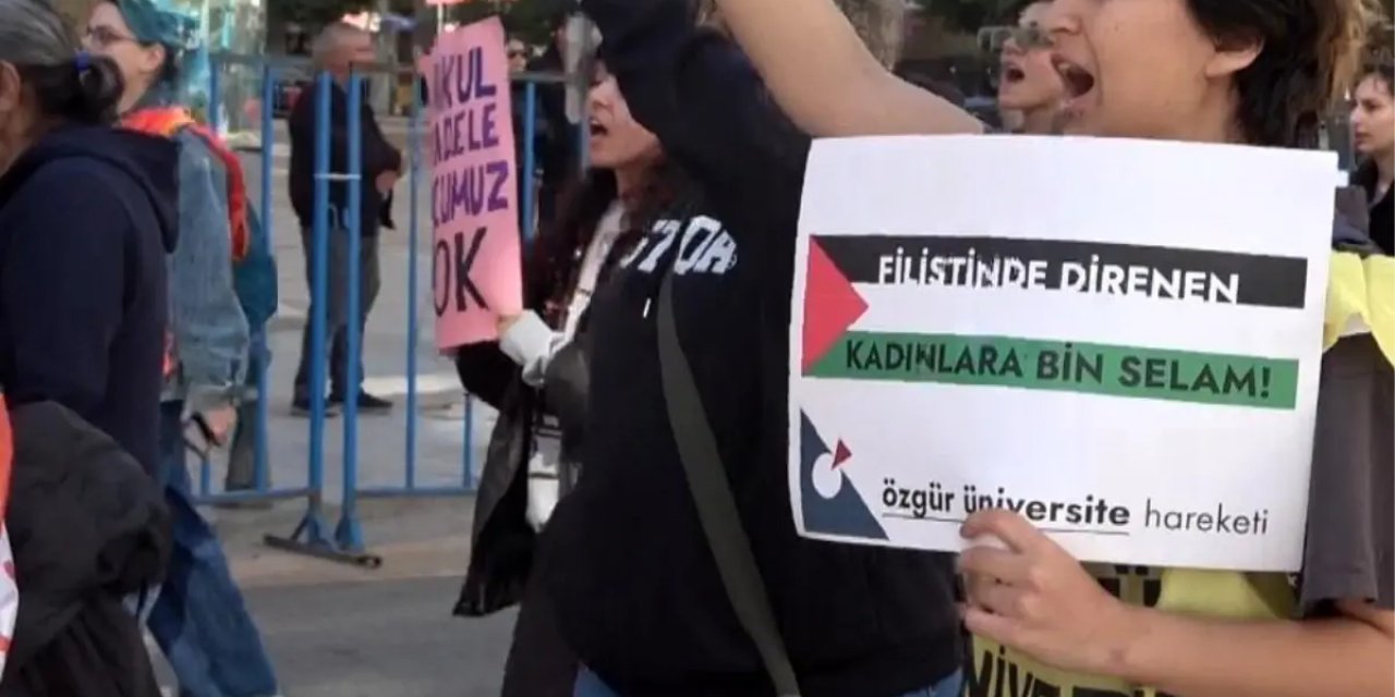 Antalya'da 8 Mart Dünya Kadınlar Günü Yürüyüşü