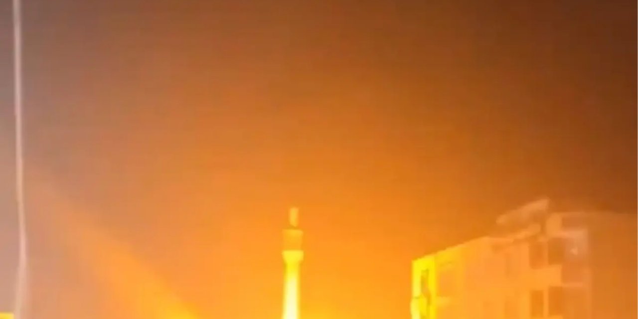 Tahran'da Kaos Büyüyor! Şehrin Ortasındaki Panik Kamerada