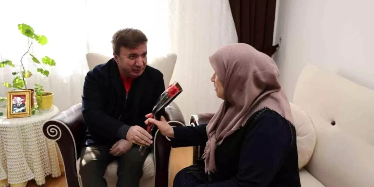 Vali Aydoğdu, Şehit Annelerini Unutmadı!