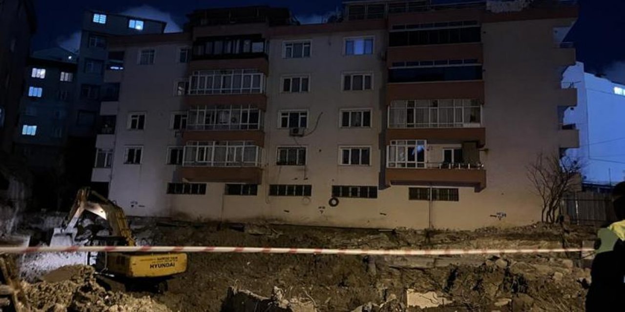 İnşaat Kazısı Faciaya Sebep Oluyordu! Bahçelievler'de 5 Katlı Bina Boşaltıldı