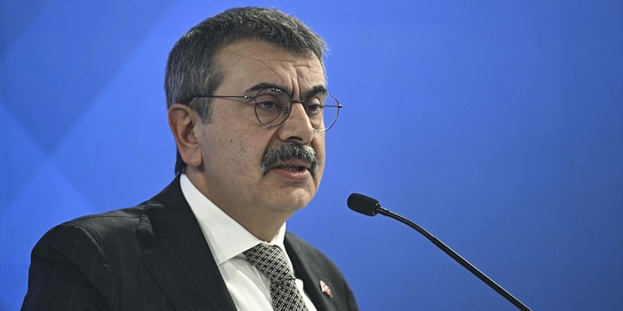 Milli Eğitim Bakanı Tekin: Ara Tatilleri Kaldırmıyoruz