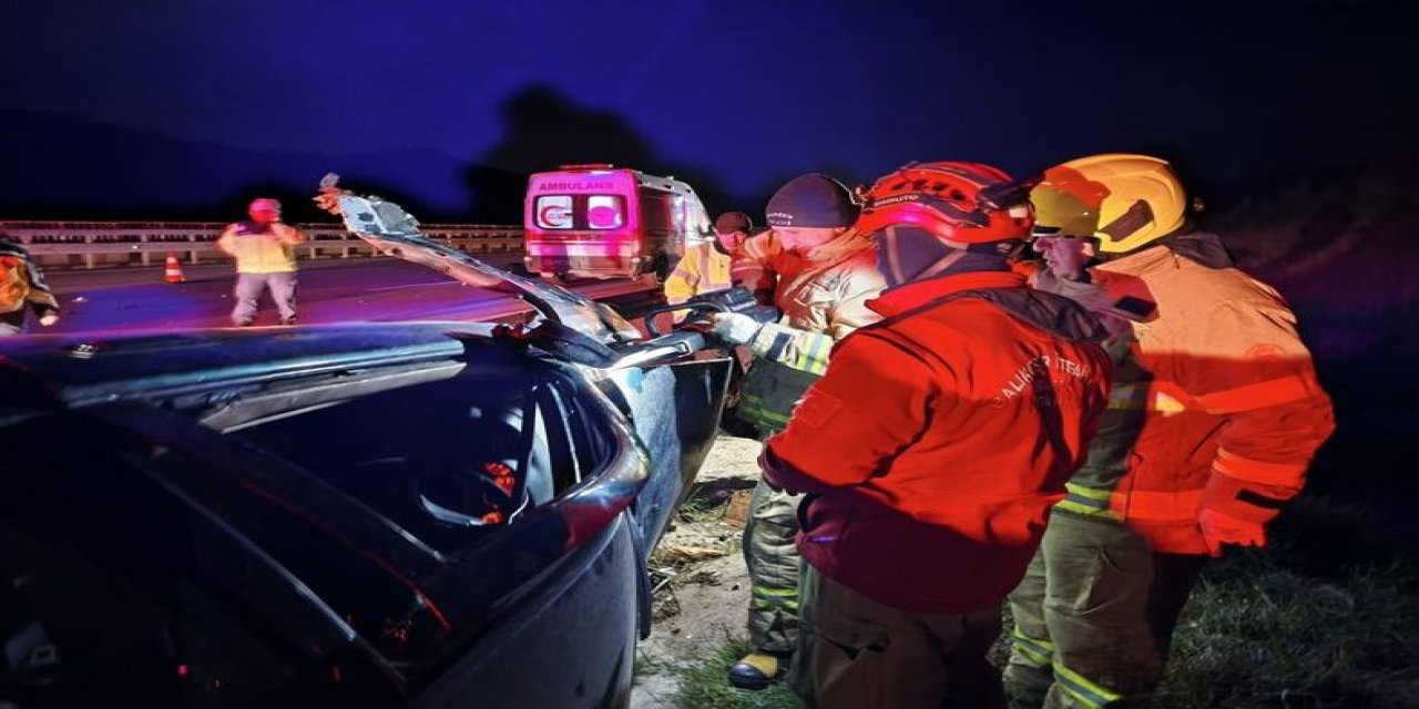 Susurluk’ta Otoyolda Feci Kaza: 1 Kişi Hayatını Kaybetti