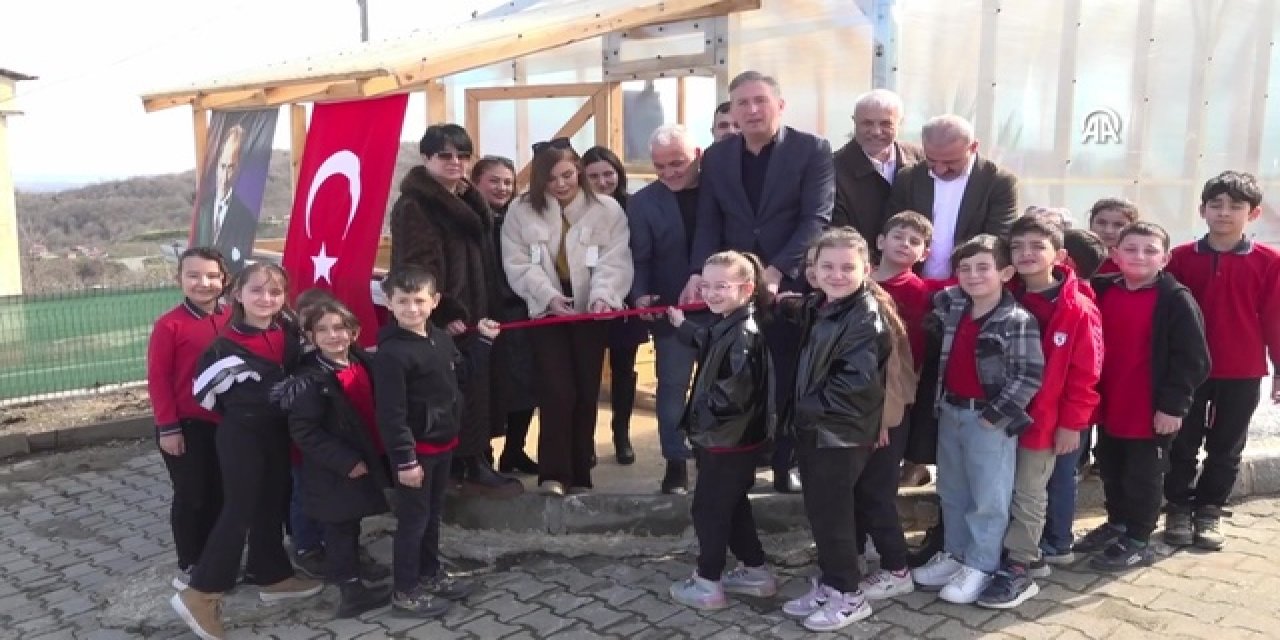 İlkokul Öğrencileri Ata Tohumlarına Sahip Çıktı: Köylülere Dağıtılacak