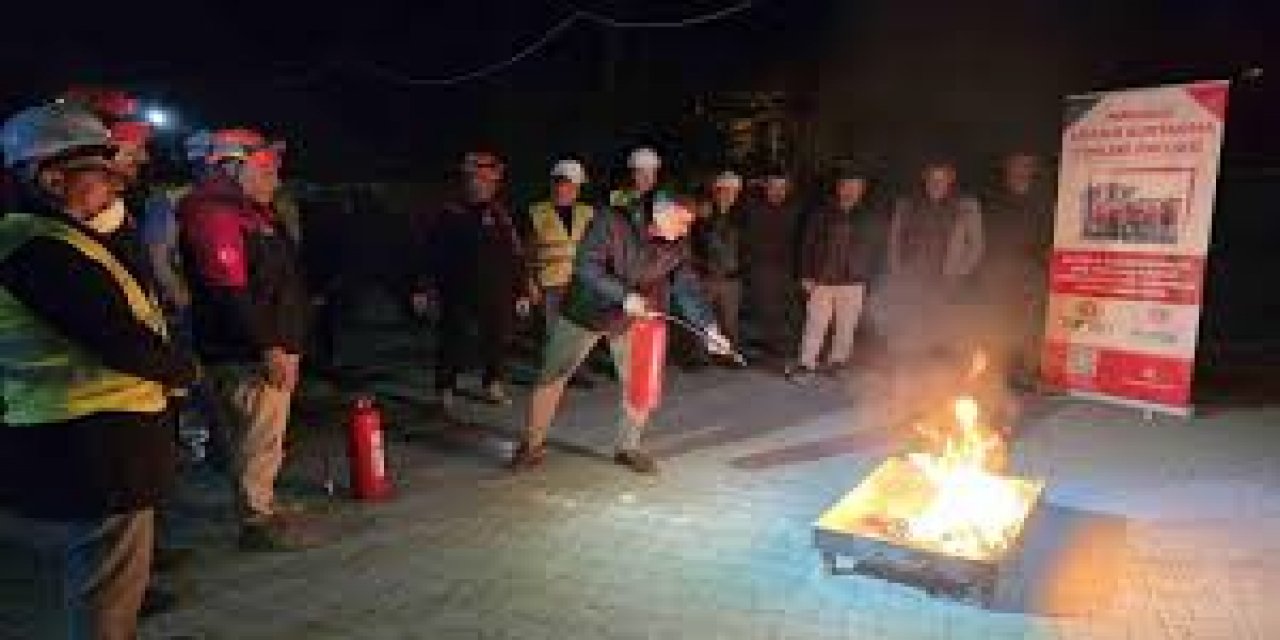 Akşehir'de Arama Kurtarma Eğitimi Düzenlendi