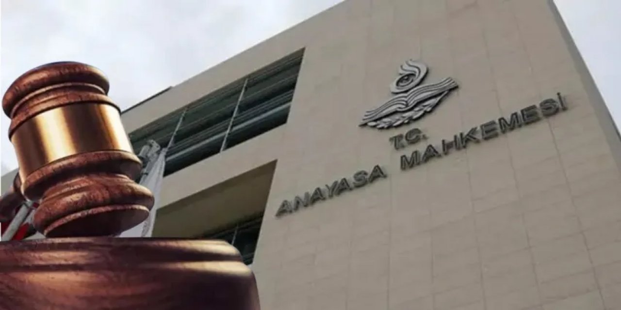 AYM'den Emsal 'Darbe Girişimi' Kararı: Kanunsuz Emre Uyarak Silah Almak Suçtur!