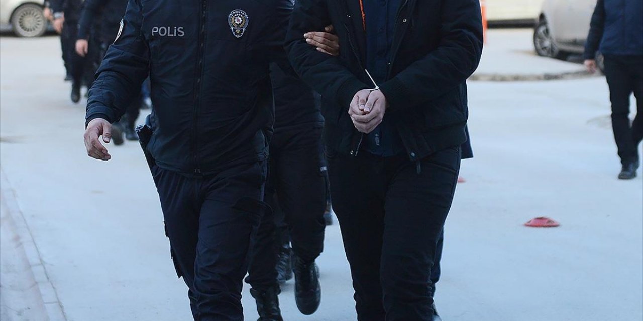 Eskişehir Merkezli Yasa Dışı Bahis Ve Dolandırıcılık Operasyonunda 56 Zanlı Yakalandı