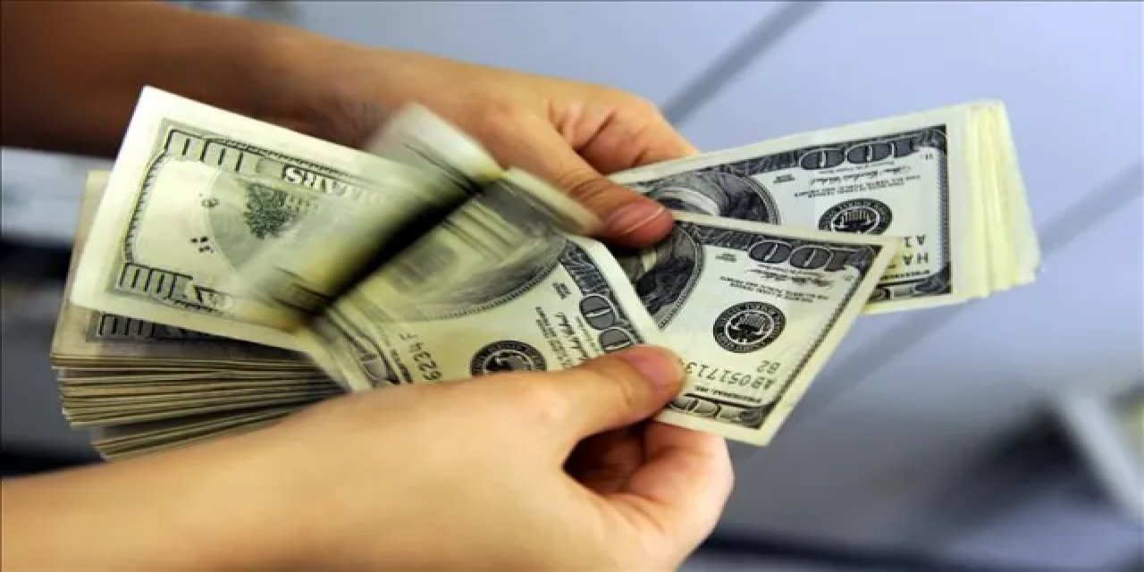 Dolar Endeksi Yaklaşık 4 Ay Sonra 100 Barajını Aştı