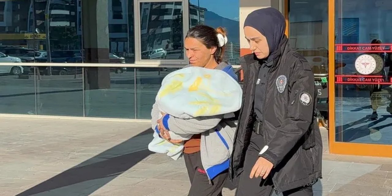 Uyuşturucuyu 1 Aylık Bebeğinin Bezine Saklayan Anne Tutuklandı