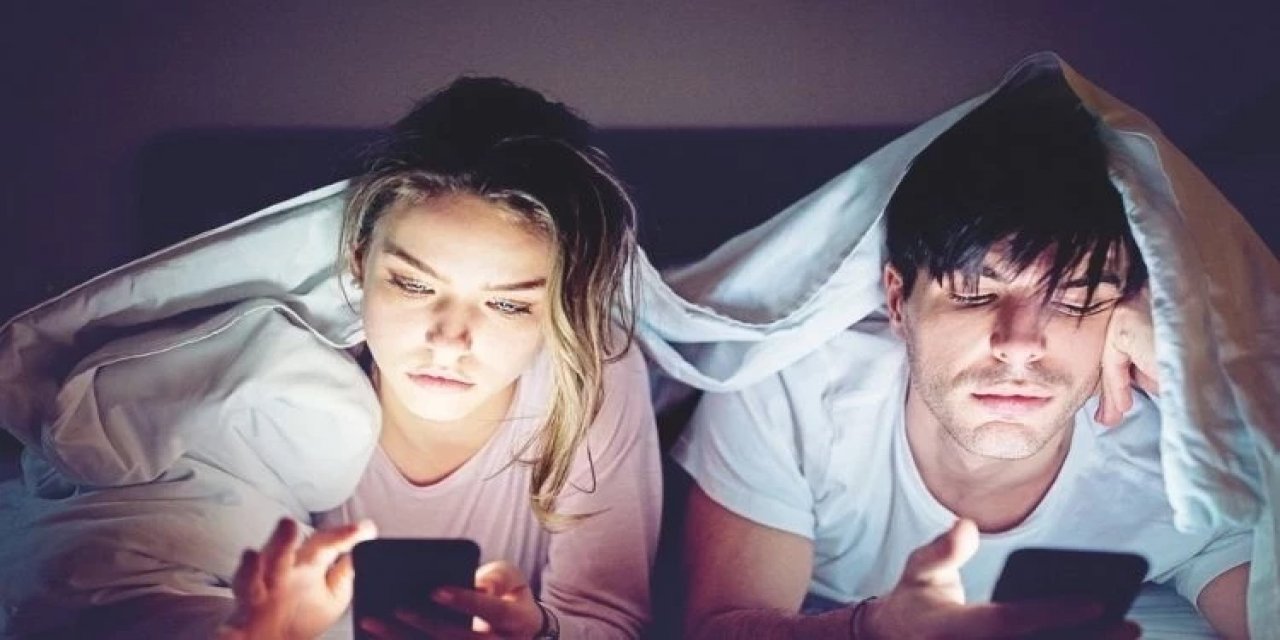 Modern Çağ Uykudan Çalıyor