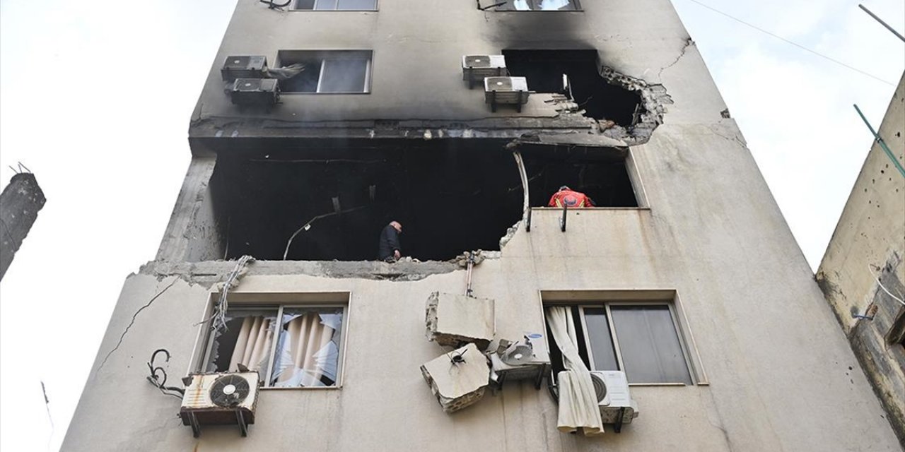 İsrail’in Gece Saatlerinden Bu Yana Lübnan’a Düzenlediği Saldırılarda Ölenlerin Sayısı 23’e Yükseldi