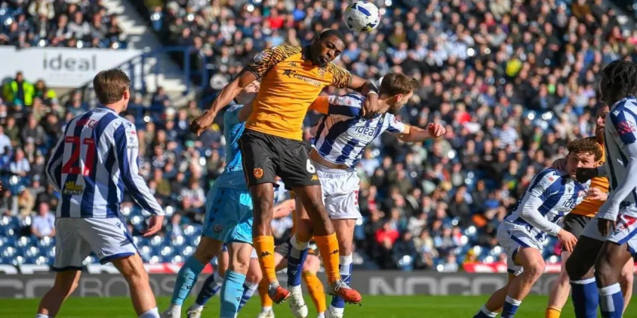 Hull City Deplasmanda Ağır Yara Aldı