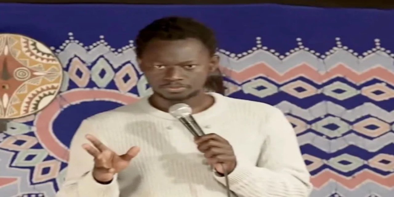 Senegalli Fenomenden Gündem Olan Mizah: Benim Babam Ak Partili'ymiş