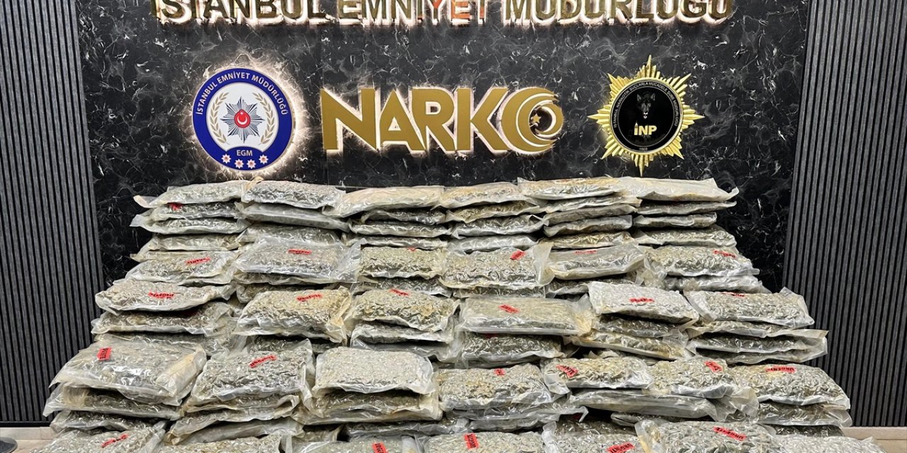 İstanbul'da 4 Tırda 527 Kilo 475 Gram Uyuşturucu Ele Geçirildi