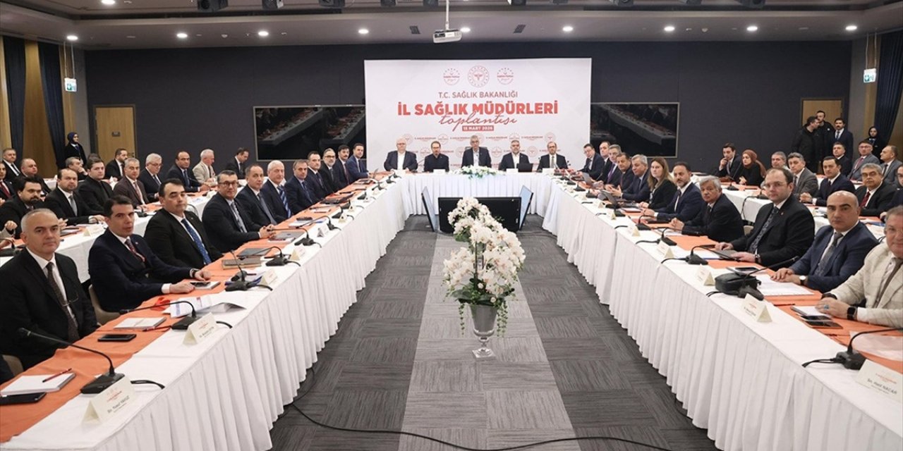 Bakan Memişoğlu, 81 İlin Sağlık Müdürleriyle Bir Araya Geldi