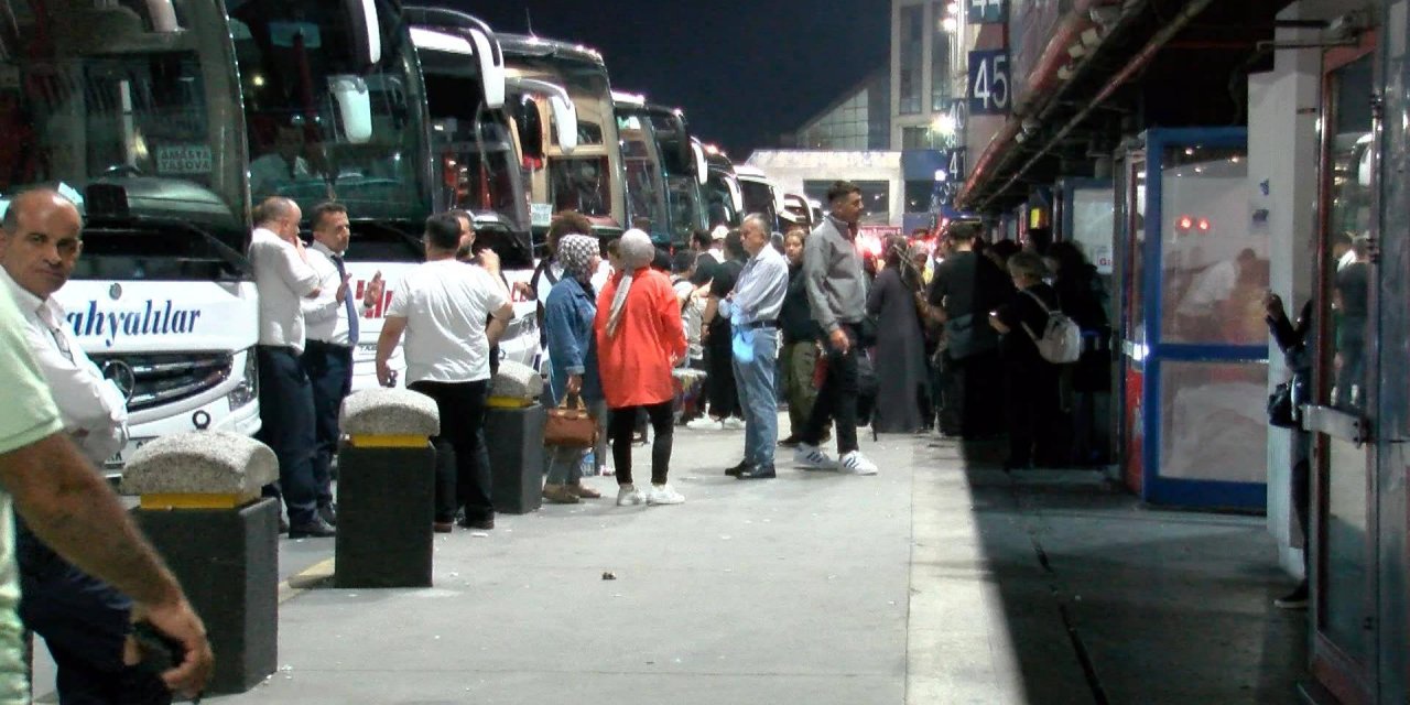 Bayram Öncesi Hareketlilik: Biletlerin Yüzde 90'ı Tükendi