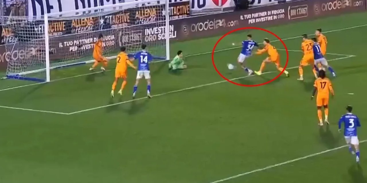 Fenerbahçe Apar Topar Göndermişti! Yeni Takımında Kral Gibi