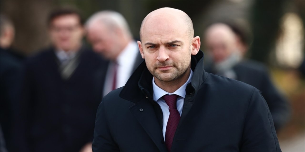 Fransa Dışişleri Bakanı, Orta Doğu'daki Gerilimin Ukrayna Konusunda Dikkatlerini Dağıtmadığını Söyledi