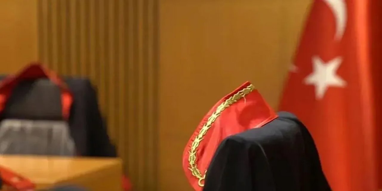 Hakim, Hakim Eşini Karakola Şikayet Etti: Kıyafetlerimde Zehirli Madde Olabilir