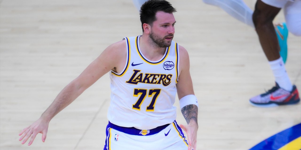 Nba'de Lakers, Rockets'ı Yenerek Art Arda 6. Galibiyetine Ulaştı