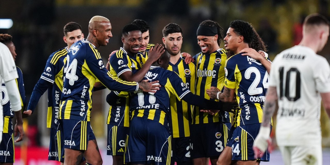 Fenerbahçe 3 Puanı 4 Golle Aldı