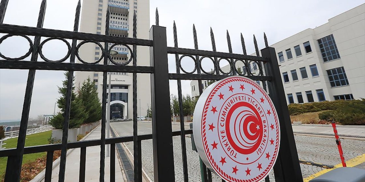 Ticaret Bakanlığı, Gıda Arz Güvenliğine Yönelik Tedbirlerin Etkin Şekilde Alındığını Bildirdi
