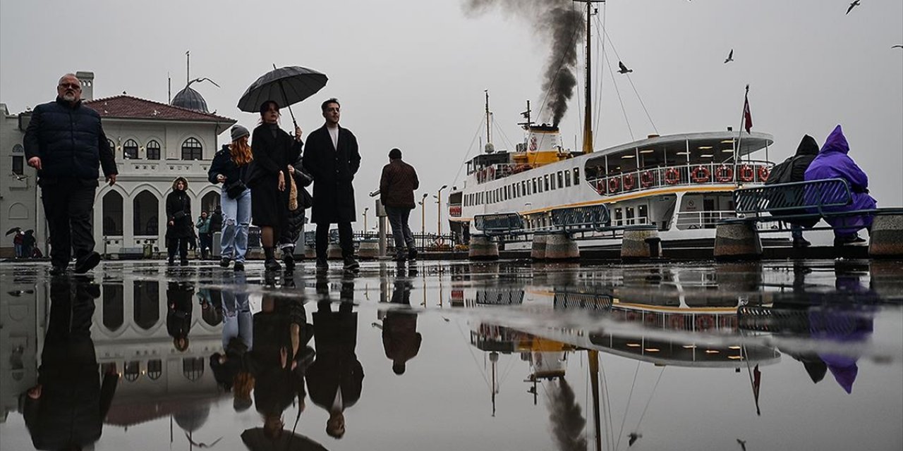 İstanbul'da Bayramda Soğuk Ve Yağışlı Hava Etkili Olacak