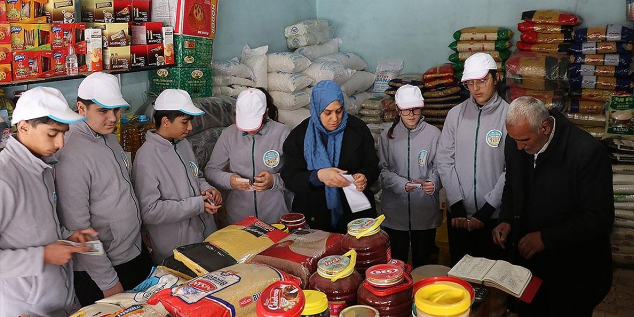 Okulda Projeye Dönüştürülen Osmanlı Geleneğiyle Veresiye Borçları Kapatılıyor